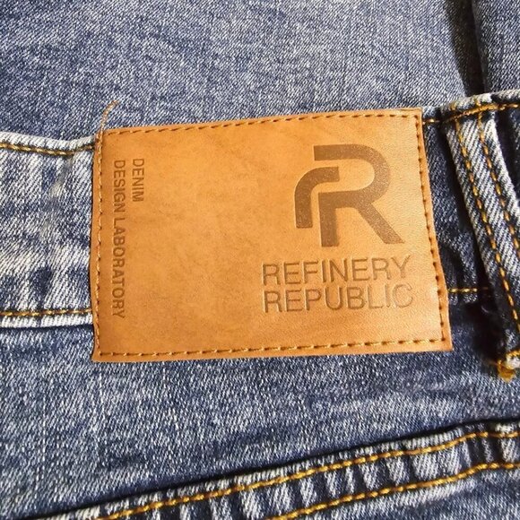 Refinery Republic Straight Leg Stone Wash Distressed Jeans Sz 40x32 - Picture 7 of 10